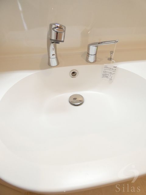 洗面設備　同仕様