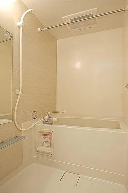 バス・シャワールーム　浴室