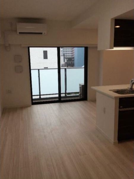 居室・リビング　※反転タイプ参考