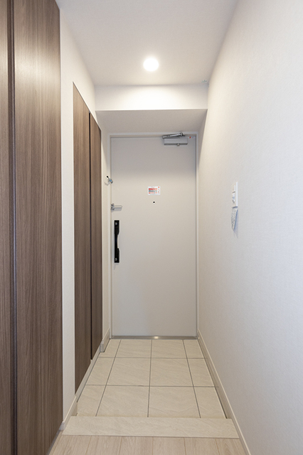 玄関　※写真は同タイプ住戸です。