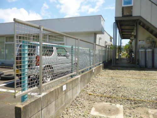 駐車場　駐車場