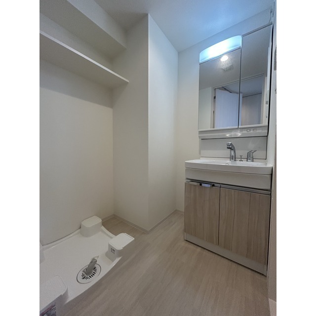 洗面設備　脱衣所　５１６号室参照