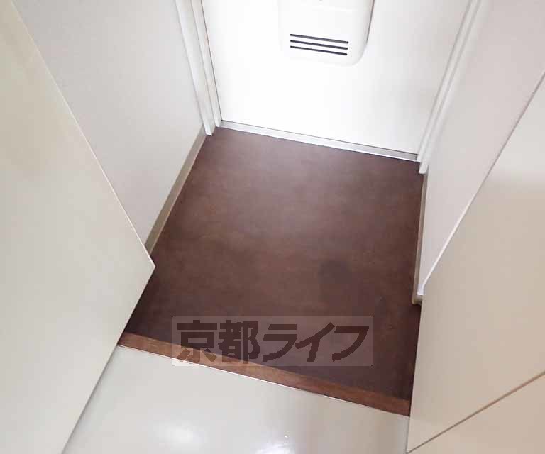 玄関　シューズボックスあります。