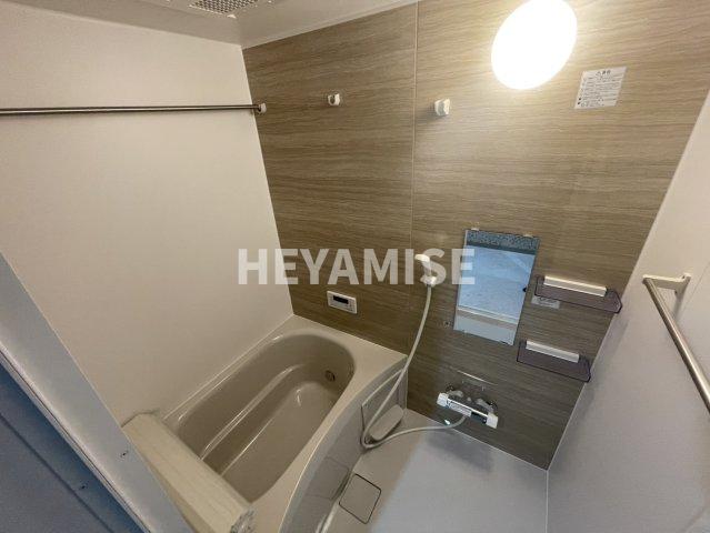 バス・シャワールーム　※室内画像は別号室のもの