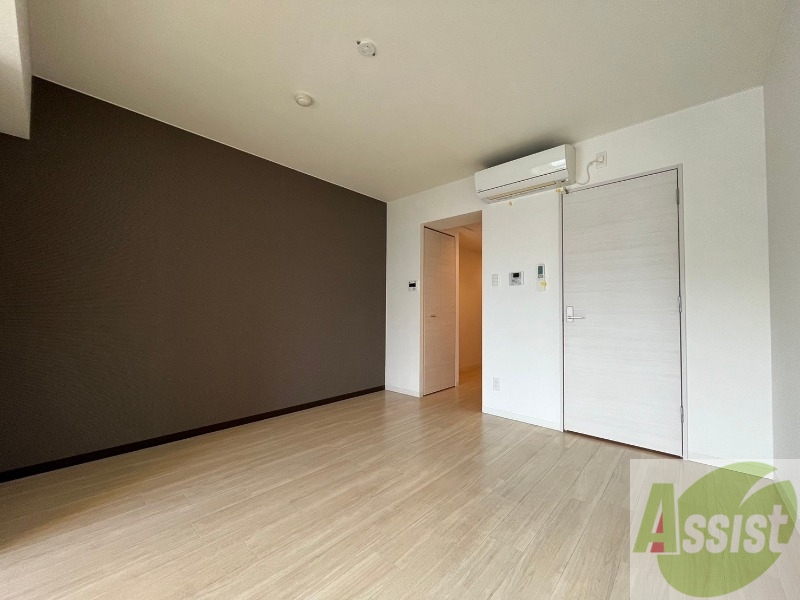 居室・リビング　広くてキレイなお部屋が広がっていて、充実した生活が送れそう。