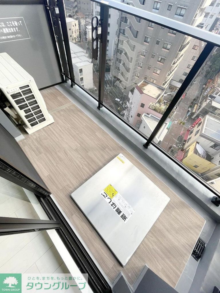 バルコニー　バルコニー