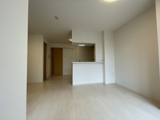 居室・リビング　※別部屋の写真です