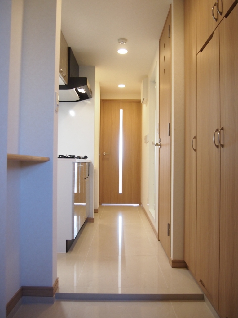 玄関　※反転タイプ