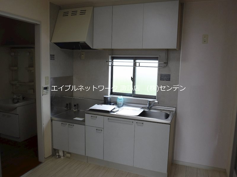 キッチン　写真は類似