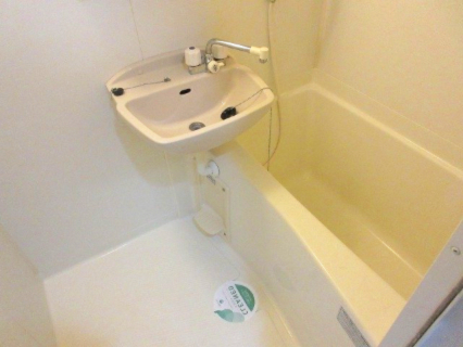 バス・シャワールーム　浴室
