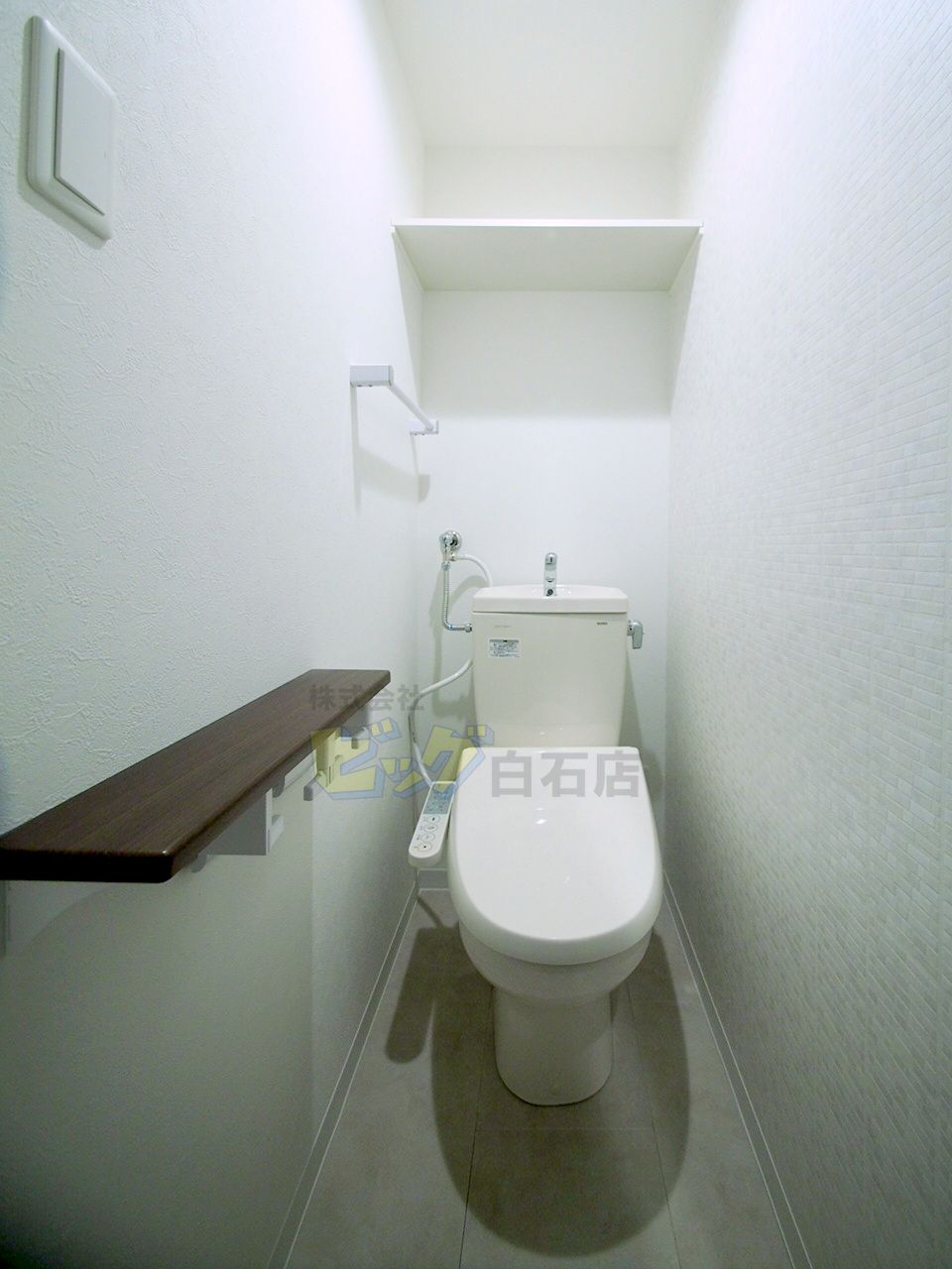 トイレ　ウォシュレット付きのトイレです♪