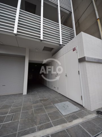 エントランス　REIOS谷町（レイオス谷町）　エントランスアプローチ