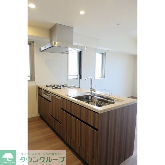 キッチン　食器洗浄乾燥器付きです。