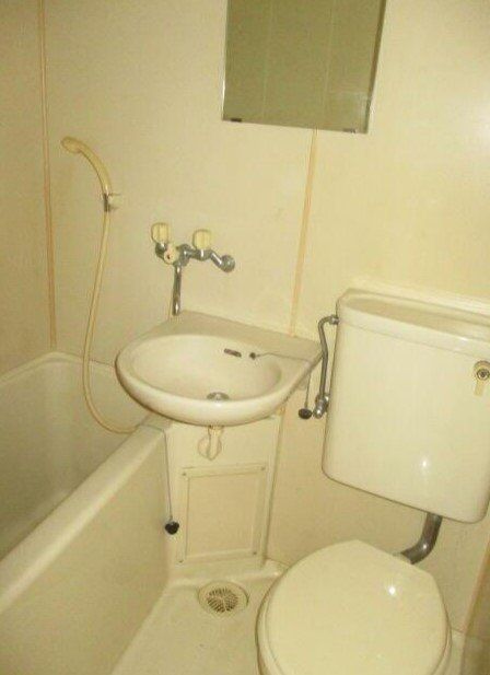 トイレ　トイレ