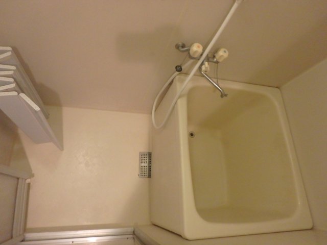 バス・シャワールーム　きれいなお風呂です