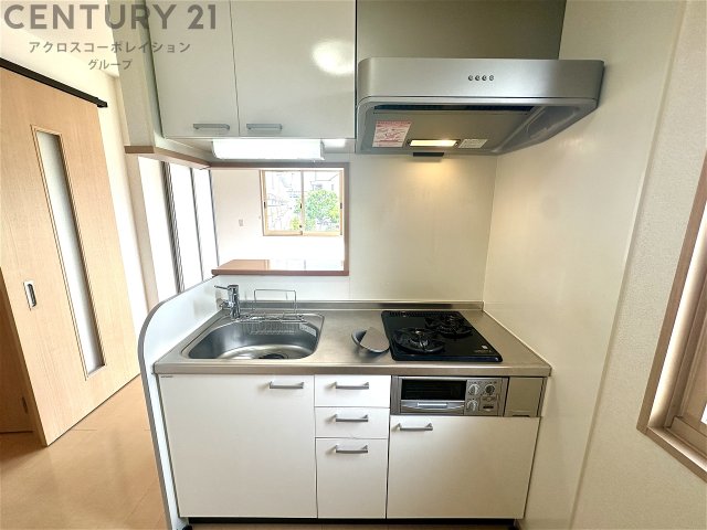 キッチン　人気の対面式システムキッチン♪