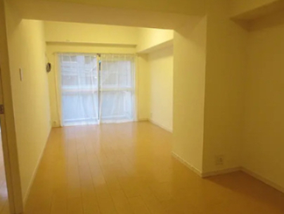 居室・リビング　室内写真は別部屋参考写真になります。