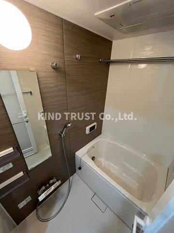 バス・シャワールーム　きれいなお風呂です