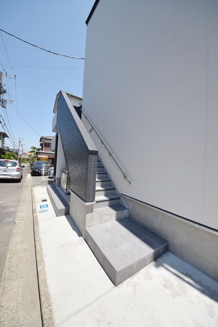 その他共有部分　★2階への階段★