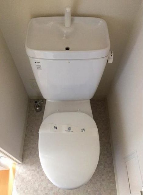 トイレ　トイレ