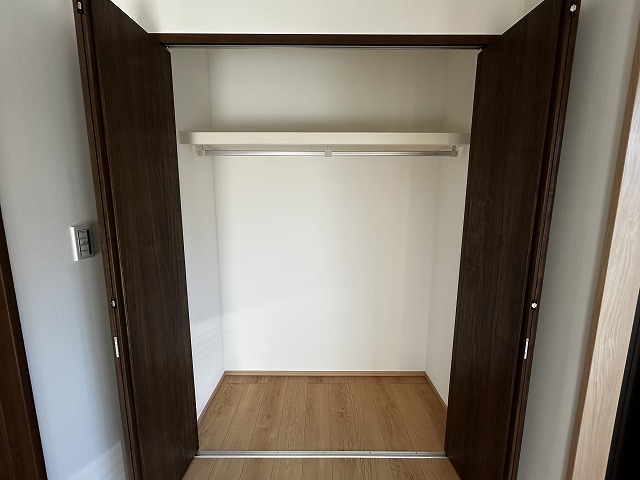 収納　ベットルーム　クローゼット付