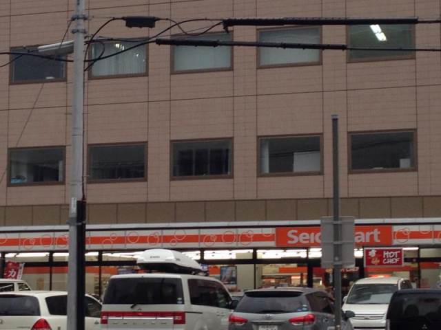 コンビニ　セイコーマートぎょれんビル店（コンビニ）まで551m