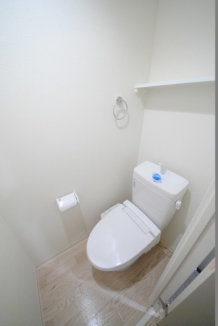 トイレ　写真は２０３号室