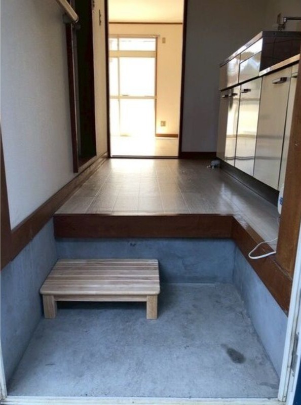 玄関　図面と現状に相違がある場合には現状を優先