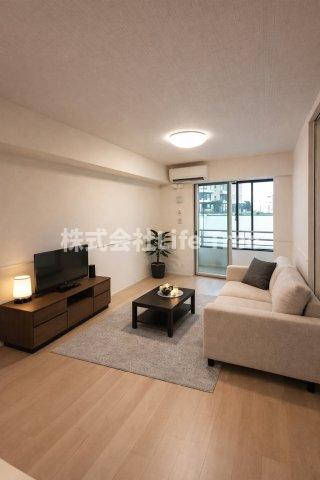 建物外観　※家具を配置したイメージです。