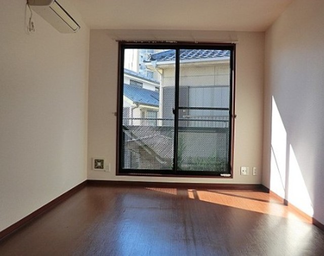 居室・リビング　居室