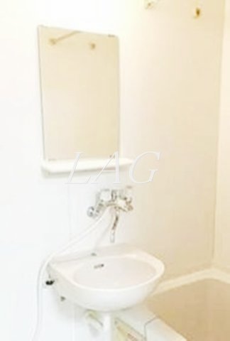 洗面設備　洗面台です。