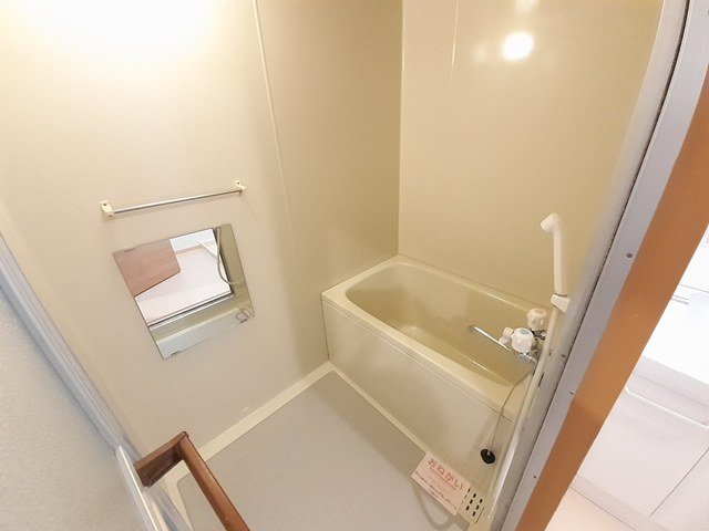 バス・シャワールーム　日々の疲れを癒すお風呂付です