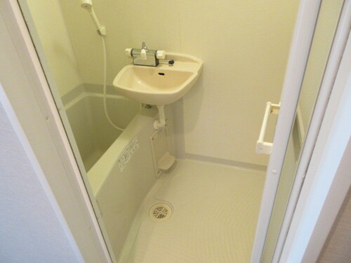 バス・シャワールーム　浴室　※前回募集時2020年6月の写真