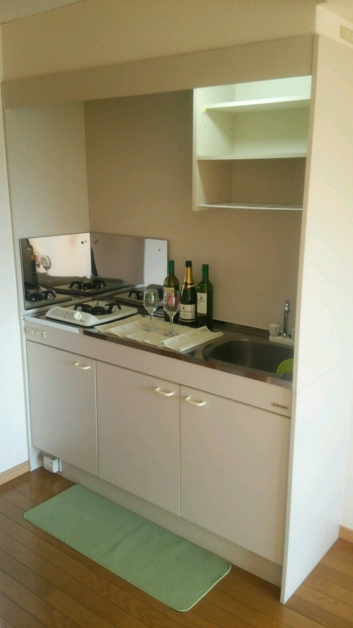 キッチン　備品は含まれておりません。