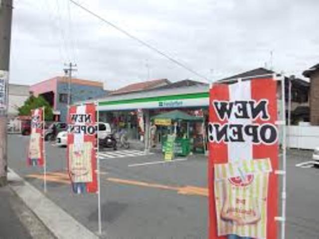 コンビニ　ファミリーマート姫路亀山店（コンビニ）まで503m