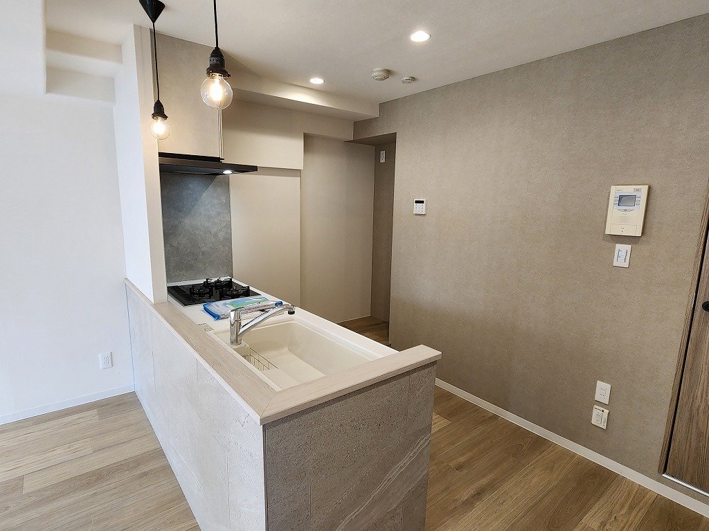 セキュリティ　冷蔵庫も楽々置ける広さが自慢