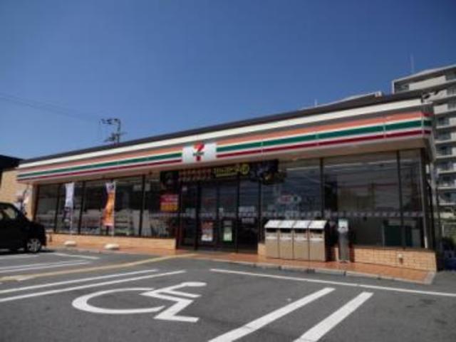 コンビニ　セブンイレブン八尾天王寺屋2丁目店（コンビニ）まで512m