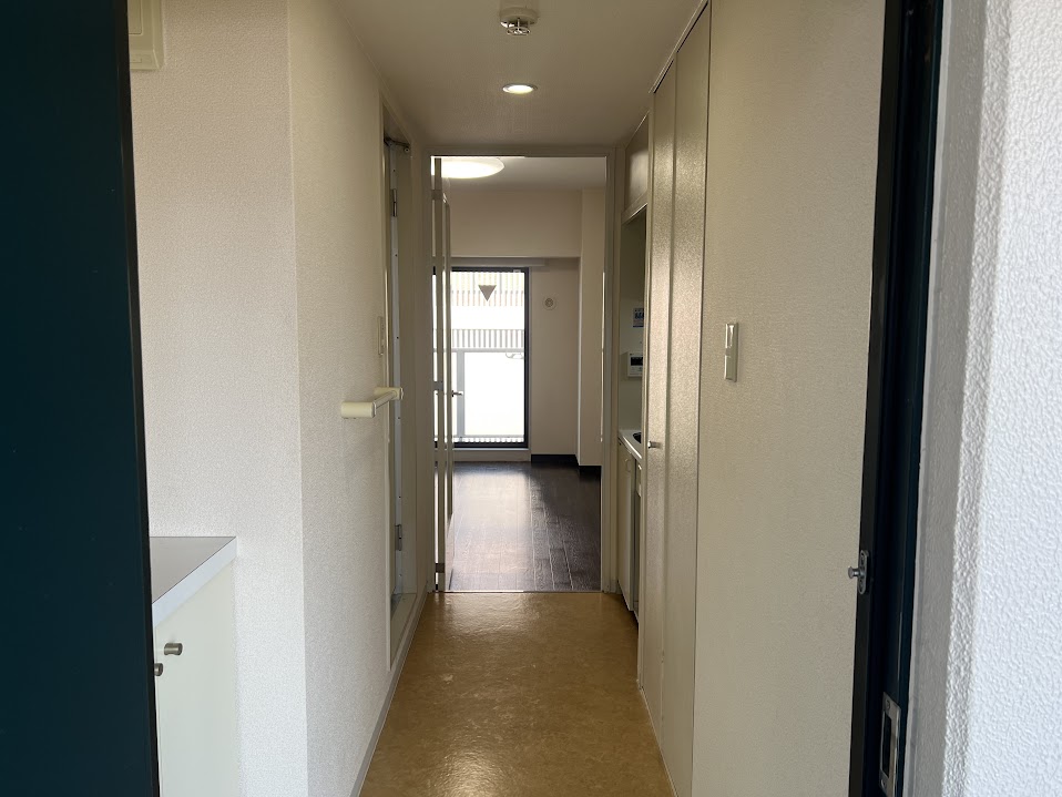 アクシルコート堀川今出川の内装写真