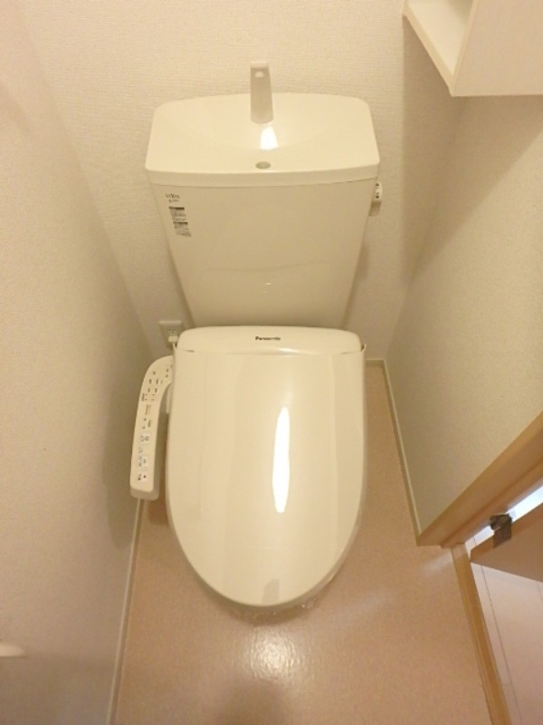 トイレ　図面と現状に相違がある場合には現状を優先