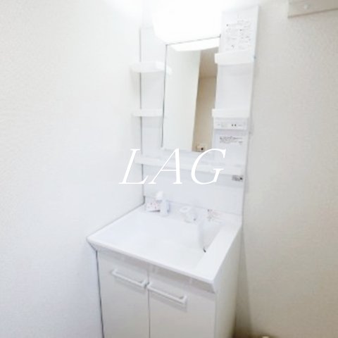 洗面設備　独立洗面台です。