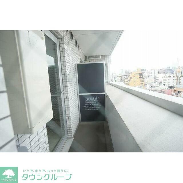 バルコニー