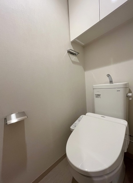 トイレ　※写真は同タイプ住戸です。