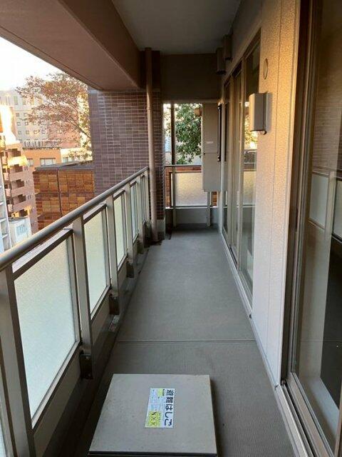 みなとみらい線 日本大通り駅 徒歩3分 23階建 築21年の内装写真