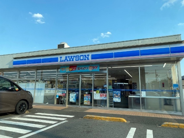 コンビニ　ローソン立川幸町四丁目店（コンビニ）まで652m