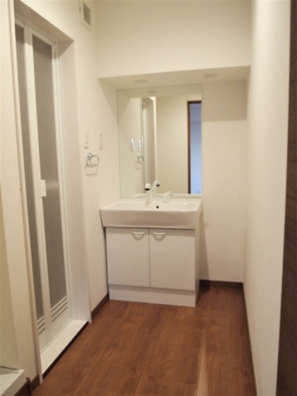 洗面設備　※別部屋の写真です