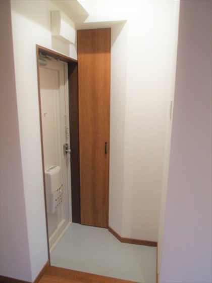 玄関　※別部屋の写真です