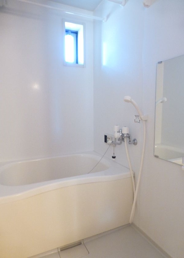 バス・シャワールーム　※別のお部屋のお写真です。