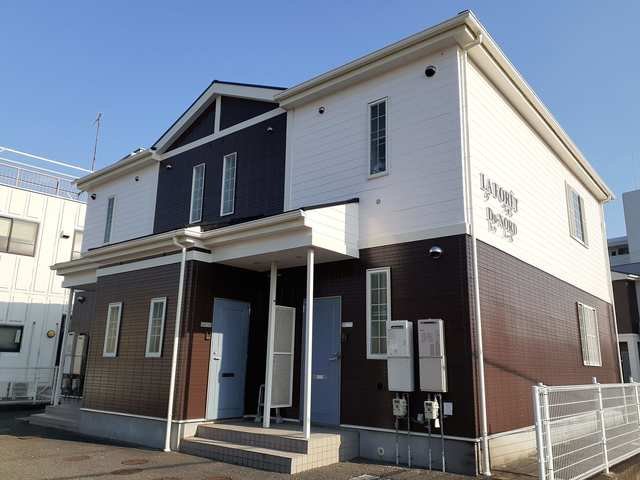 建物外観　外観は落ち着いています