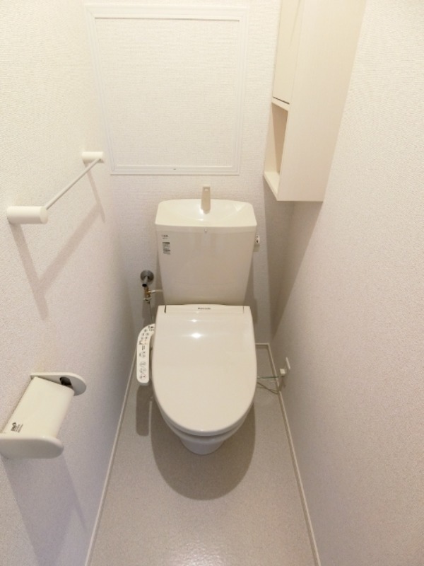 トイレ　図面と現状に相違がある場合には現状を優先