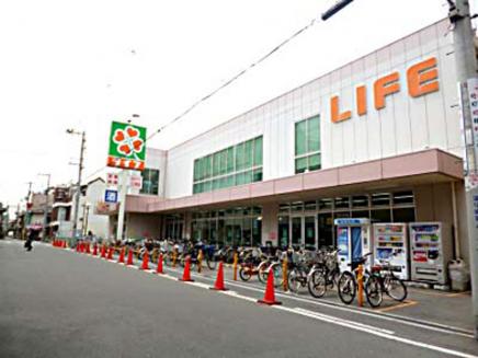 スーパー　ライフ新深江店（スーパー）まで597m
